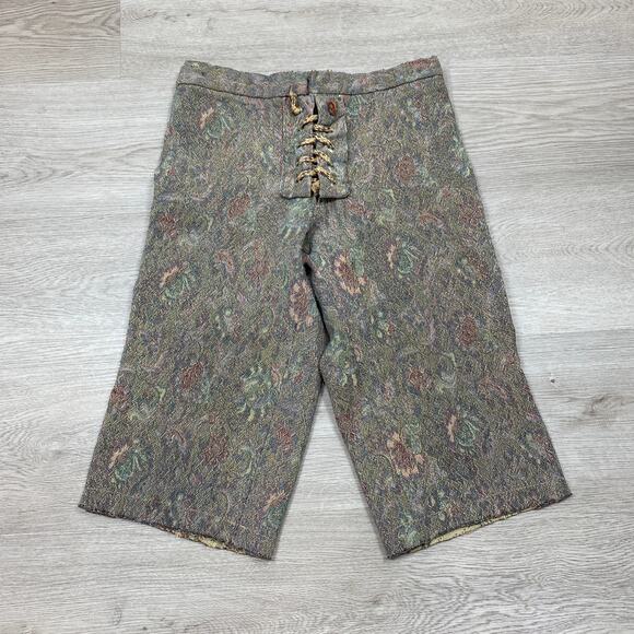 Rare Universal Studios Costume Lace Bermuda Shorts 32x19